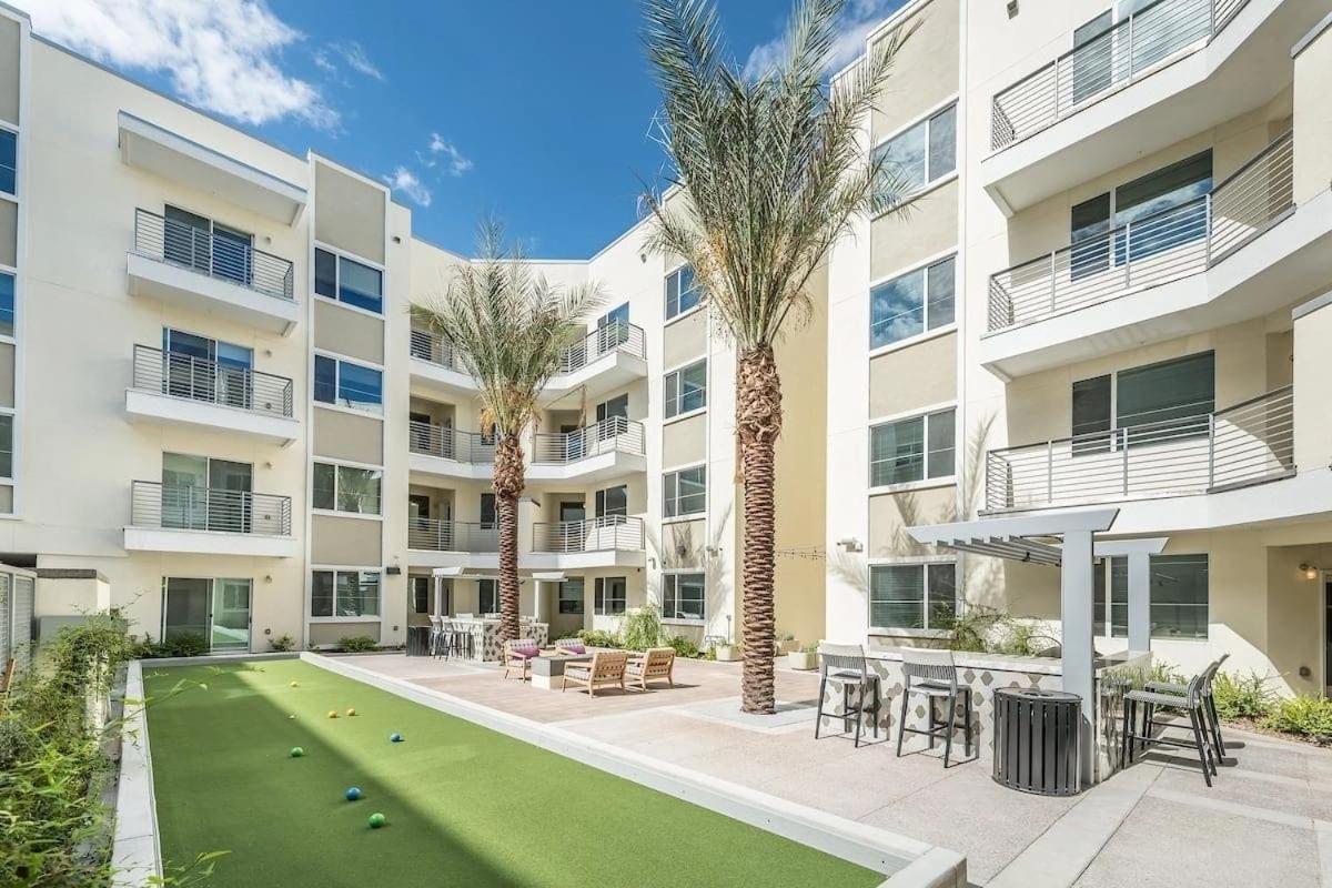 Paradise Cozysuites Under The Palms With Jacuzzi 18 Phoenix Exterior foto